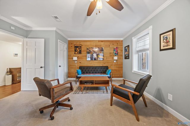 124 Catherine Drive, Owens Cross Roads, AL 35763