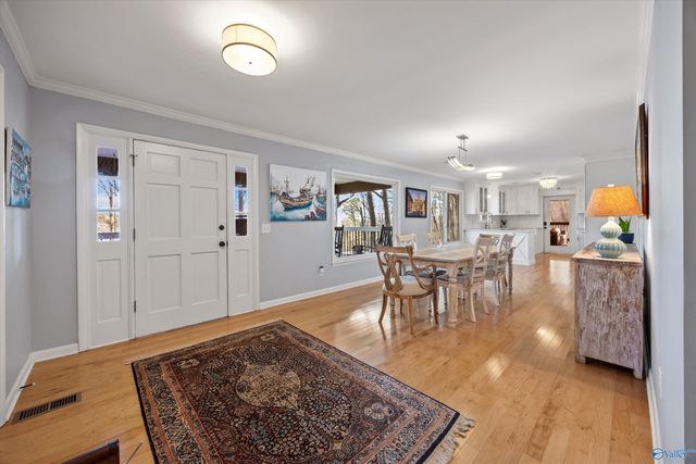 124 Catherine Drive, Owens Cross Roads, AL 35763