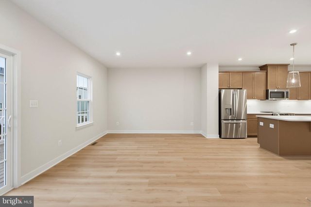 14408 FREEDOM LN, Manassas, VA 20112