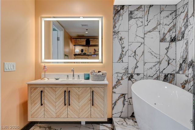 2700 Las Vegas Boulevard 2604, Las Vegas, NV 89109