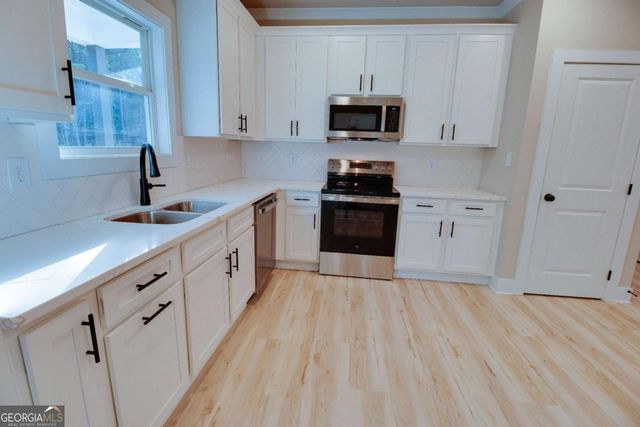 1165 Watersedge Cove, Tignall, GA 30668