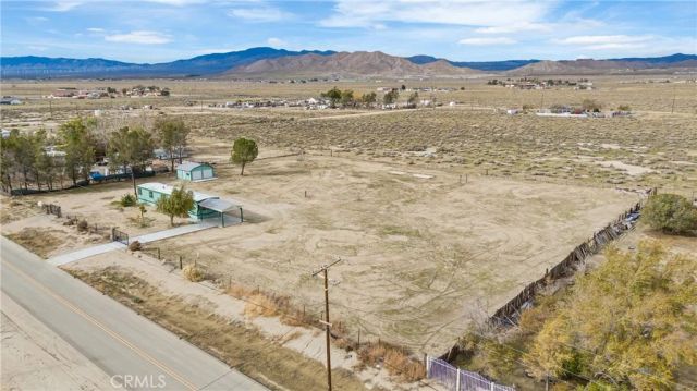 6173 Holiday, Rosamond, CA 93560