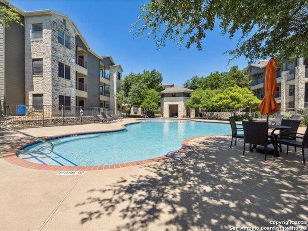 2320 Gracy Farms LN 927, Austin, TX 78758