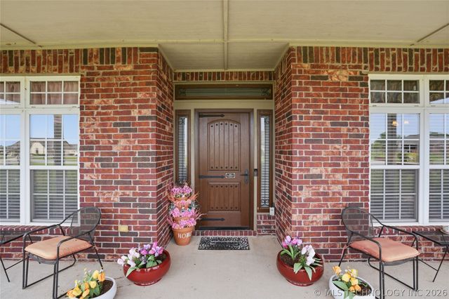 16835 S 11th West Avenue, Glenpool, OK 74033