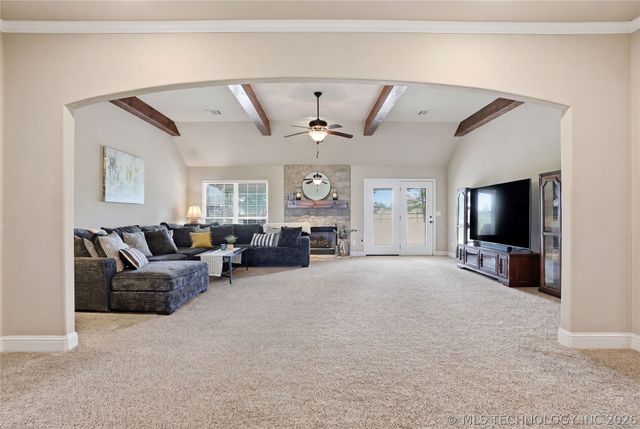 16835 S 11th West Avenue, Glenpool, OK 74033