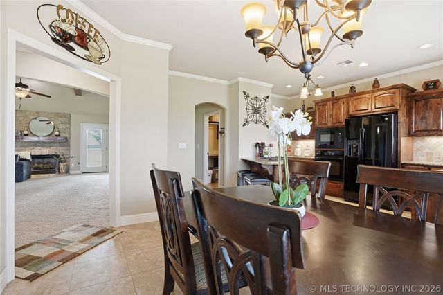16835 S 11th West Avenue, Glenpool, OK 74033
