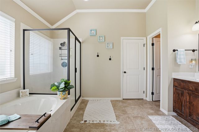 16835 S 11th West Avenue, Glenpool, OK 74033