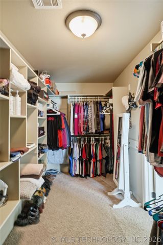 16835 S 11th West Avenue, Glenpool, OK 74033