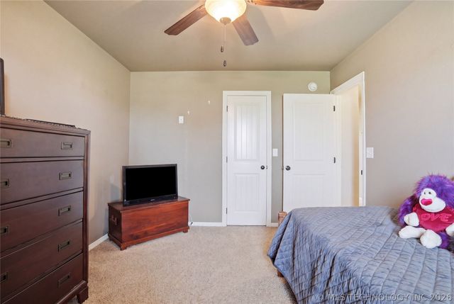 16835 S 11th West Avenue, Glenpool, OK 74033