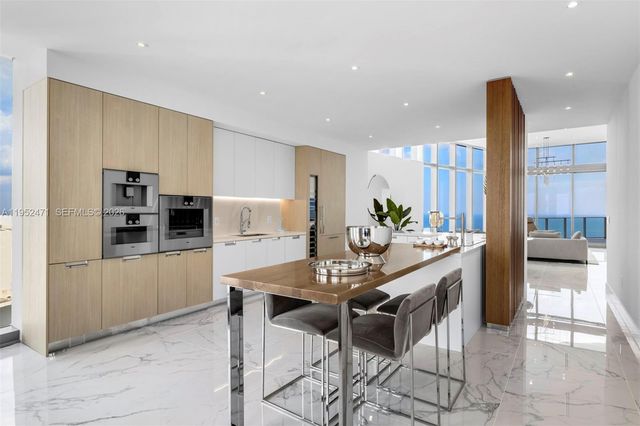 15701 Collins Ave 4701, Sunny Isles Beach, FL 33160