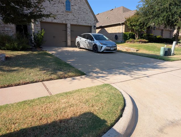 400 Village Creek Drive, Mckinney, TX 75071
