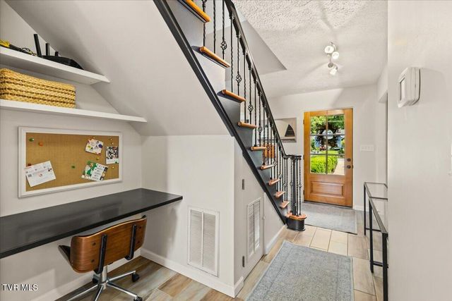 1117 College Heights Drive, Johnson City, TN 37604