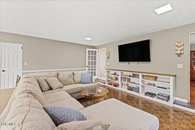 1117 College Heights Drive, Johnson City, TN 37604