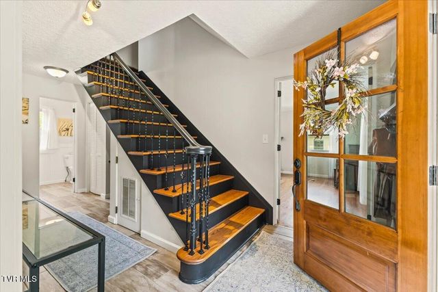 1117 College Heights Drive, Johnson City, TN 37604