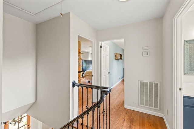 1117 College Heights Drive, Johnson City, TN 37604
