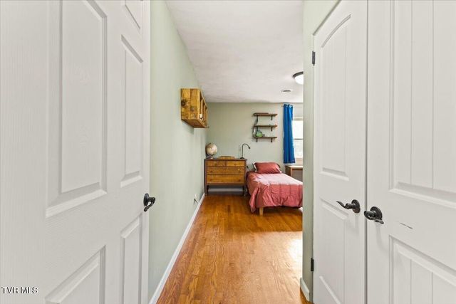 1117 College Heights Drive, Johnson City, TN 37604