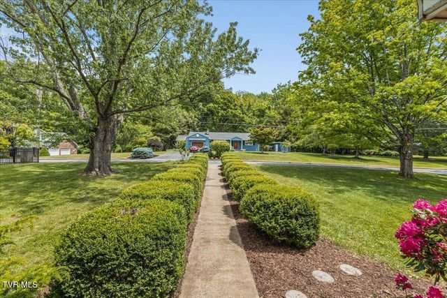 1117 College Heights Drive, Johnson City, TN 37604