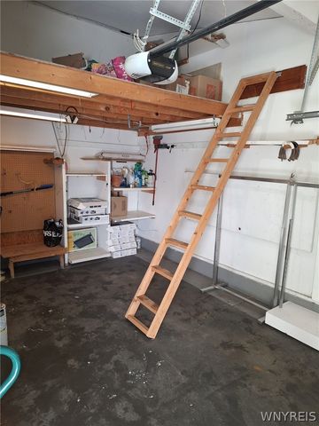 54 Steele Circle, Niagara, NY 14304