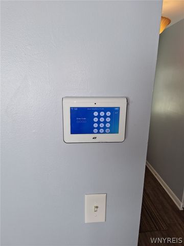 54 Steele Circle, Niagara, NY 14304