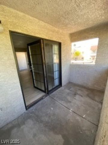 101 Luna Way 213, Las Vegas, NV 89145