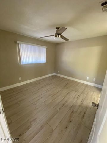 101 Luna Way 213, Las Vegas, NV 89145