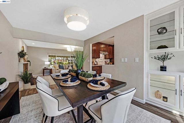 719 Via Del Sol, Livermore, CA 94550