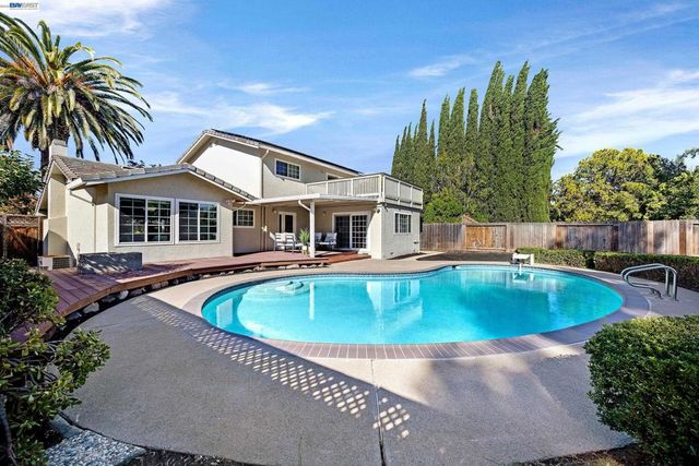 719 Via Del Sol, Livermore, CA 94550