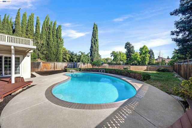 719 Via Del Sol, Livermore, CA 94550