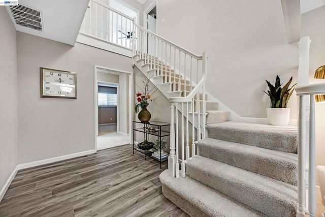 719 Via Del Sol, Livermore, CA 94550