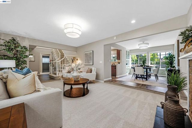 719 Via Del Sol, Livermore, CA 94550
