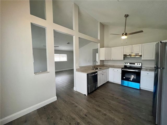 22750 Pickerel Circle, Boca Raton, FL 33428