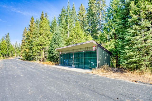 39553 Sunrock Lane # 27, Shaver Lake, CA 93664