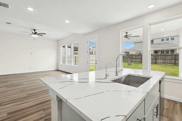 4313 Contrail LN, Round Rock, TX 78665