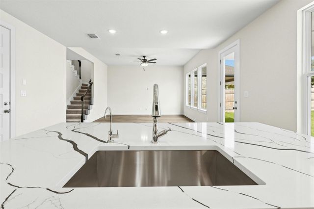 4313 Contrail LN, Round Rock, TX 78665