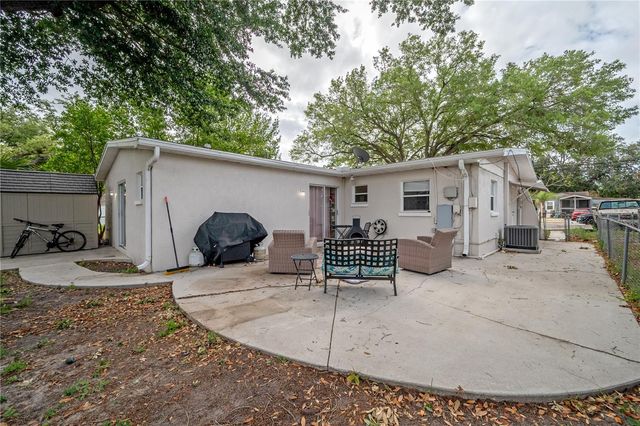 2119 W HENRY AVENUE, Tampa, FL 33603