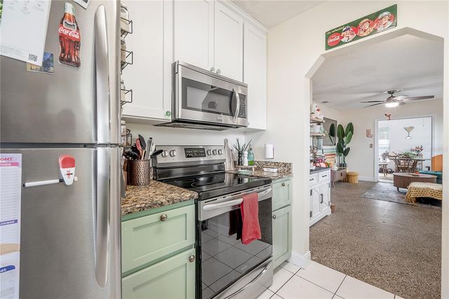 2119 W HENRY AVENUE, Tampa, FL 33603