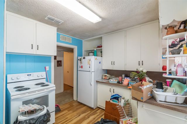 1304 Westover Drive, Anson, TX 79501