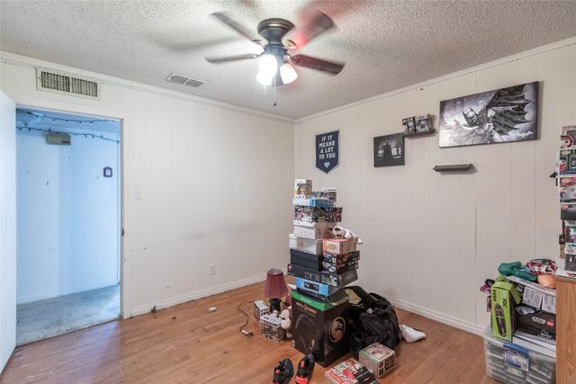 1304 Westover Drive, Anson, TX 79501