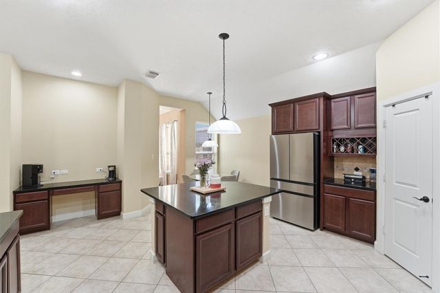 8519 Crescent Valley Lane, Humble, TX 77346