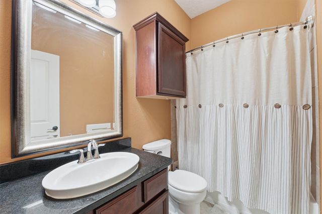 8519 Crescent Valley Lane, Humble, TX 77346