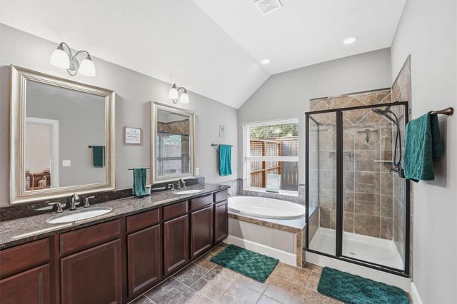8519 Crescent Valley Lane, Humble, TX 77346