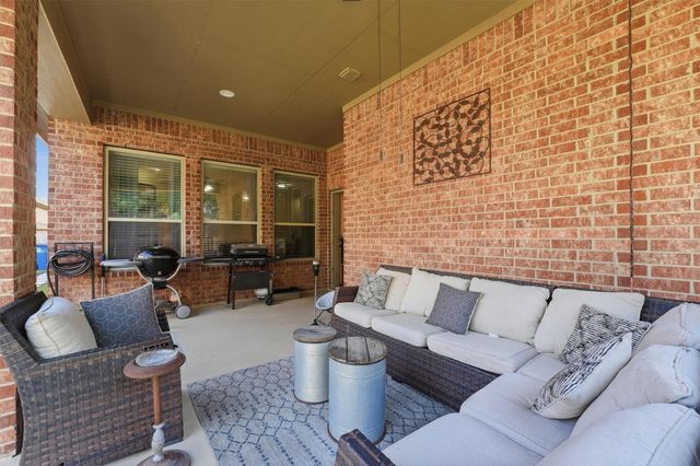 8519 Crescent Valley Lane, Humble, TX 77346
