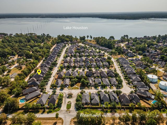 8519 Crescent Valley Lane, Humble, TX 77346