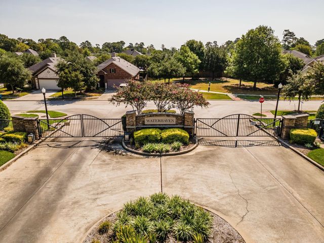 8519 Crescent Valley Lane, Humble, TX 77346