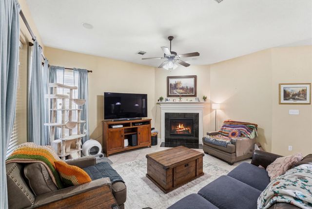 8519 Crescent Valley Lane, Humble, TX 77346