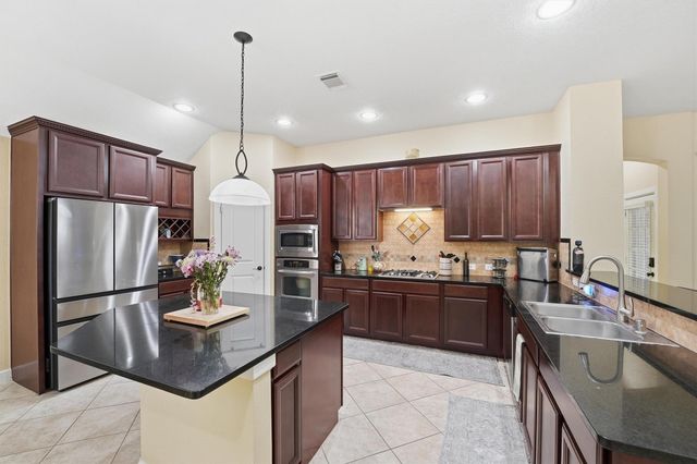 8519 Crescent Valley Lane, Humble, TX 77346