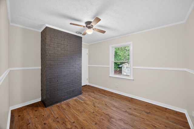 1342 Holladay Rd, Cookeville, TN 38501