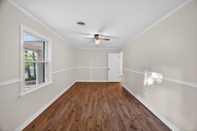 1342 Holladay Rd, Cookeville, TN 38501