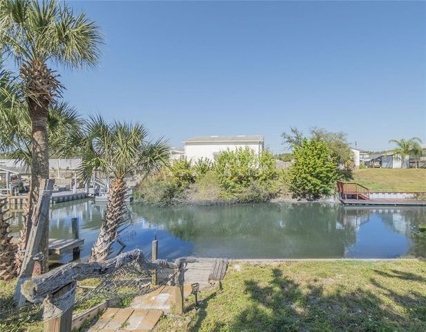146 GARY AVENUE, Oak Hill, FL 32759