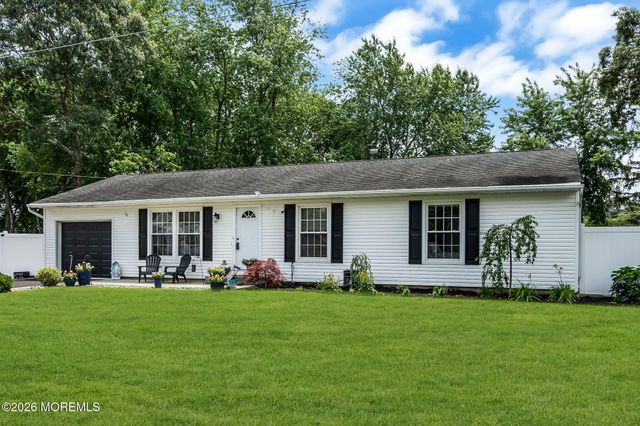 417 Chestnut Drive, Lanoka Harbor, NJ 08734